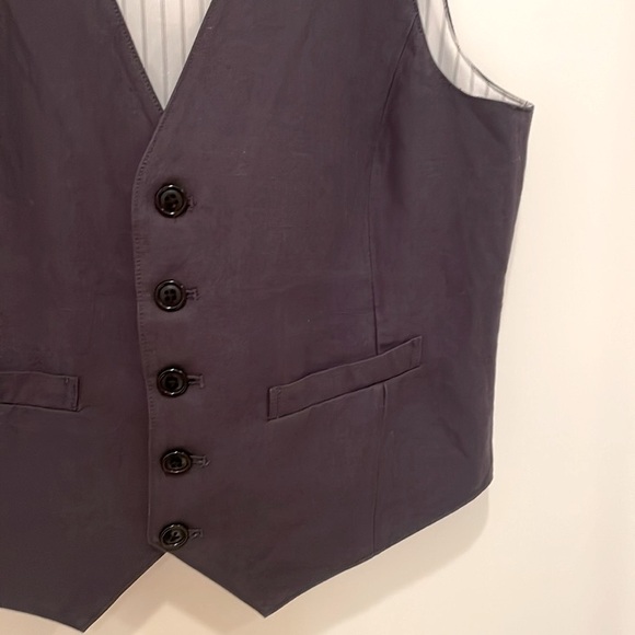Alex Mill Kam Vest in Almost Black - Picture 6 of 7